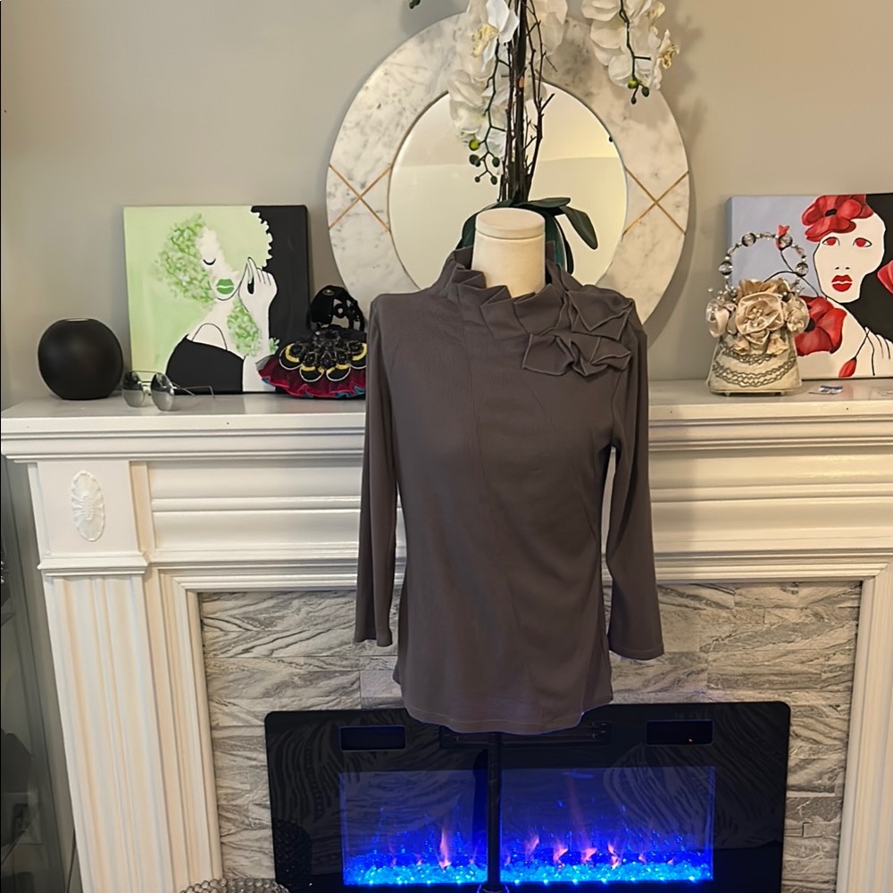 Vivienne Tam Elegant Gray Women's Top